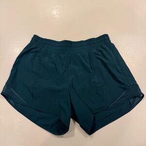 Lululemon Hotty Hot High-Rise Lined Short 4", size 8, Like New, Color Dark Green